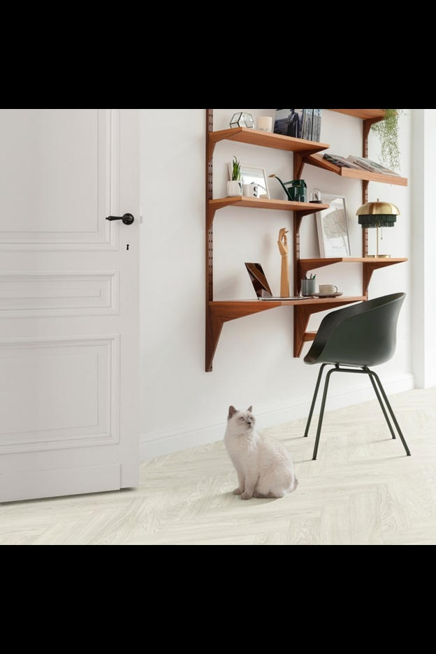 Замковая ПВХ плитка Laurel Oak 51104 (630*126*6 мм) — купить в Тюмени