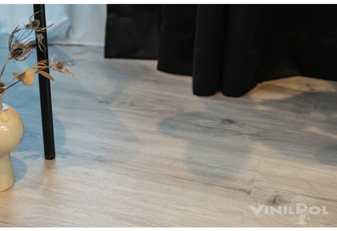 Кварц-винил Дуб Неаполь (1219,6*228,6*2 мм) — купить в Тюмени