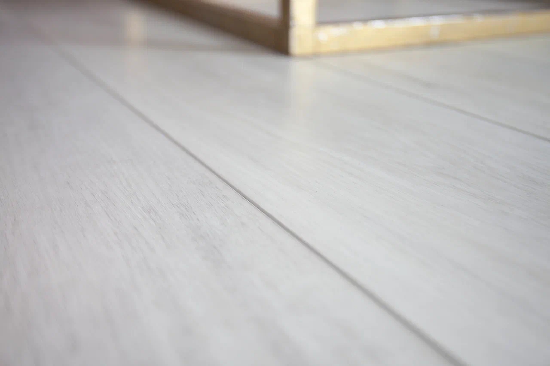 SPC ламинат «Damy Floor» Дуб Альпийский (1220*180*4 мм) — купить в Тюмени