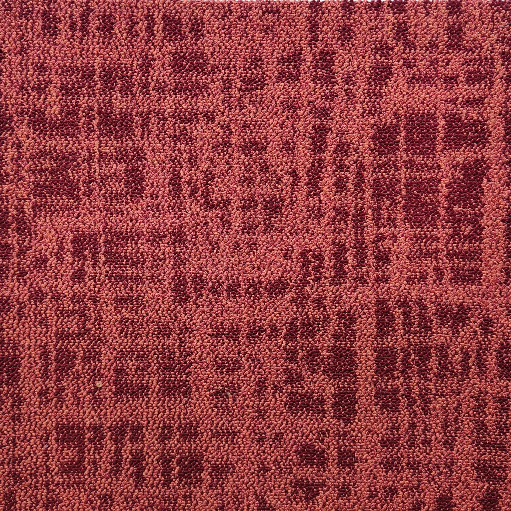 Ковровое покрытие "Bonkeel" Soul One Red (ширина 4м) — купить в Тюмени