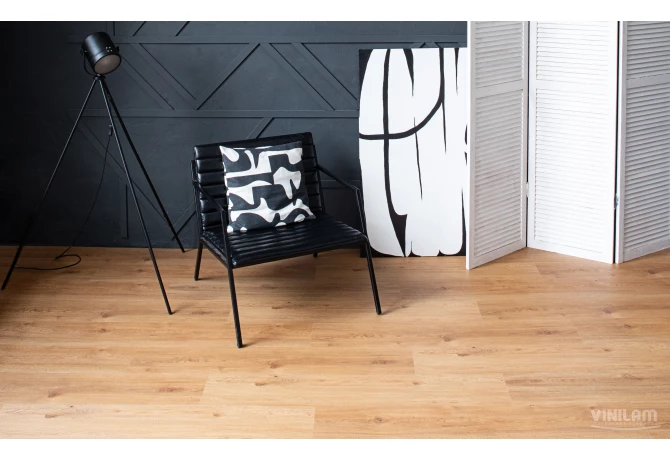 Кварц-винил Дуб Гранада (1227*232*2,5 мм) — купить в Тюмени