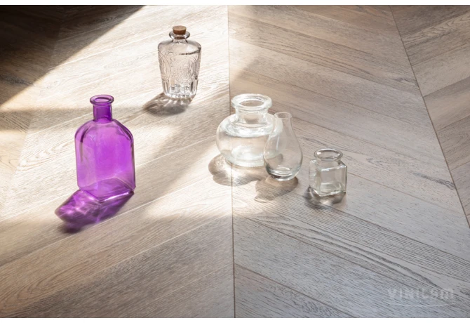 Кварц-винил Шеврон Шампань (690*115*2,5 мм) — купить в Тюмени