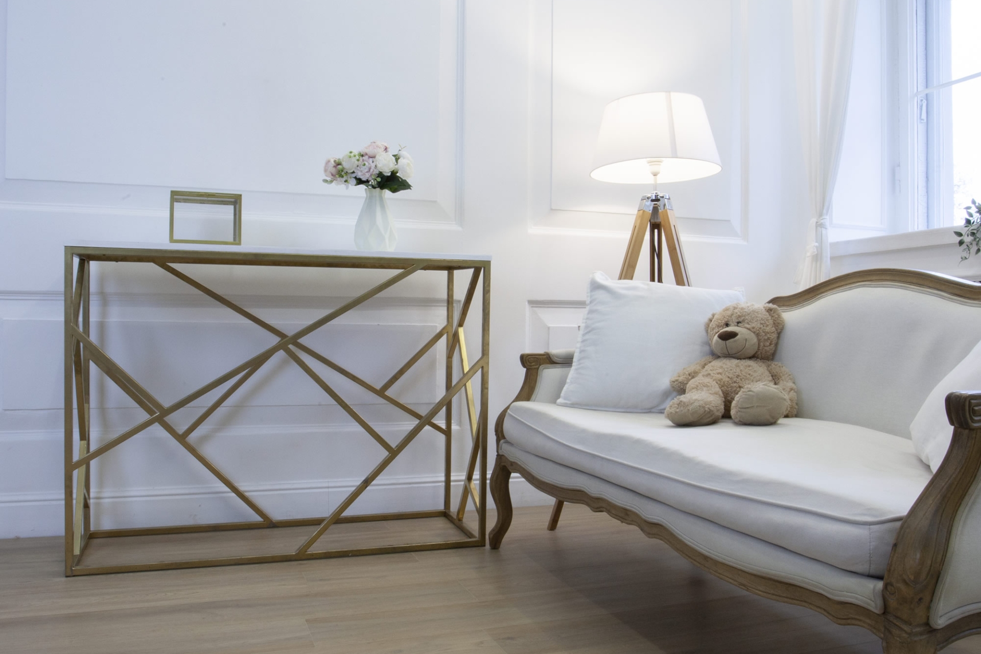 Усовершенствованная кварц-виниловая плитка «Damy Floor» Дуб Натуральный (1227*187*2,5 мм) — купить в Тюмени